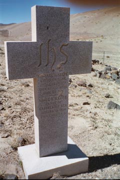 one headstone for both...a happy marriage