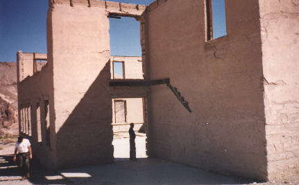 Gary & Derek explore the ruins