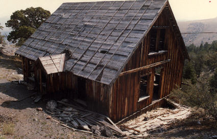 I'm surprised that this building is still standing